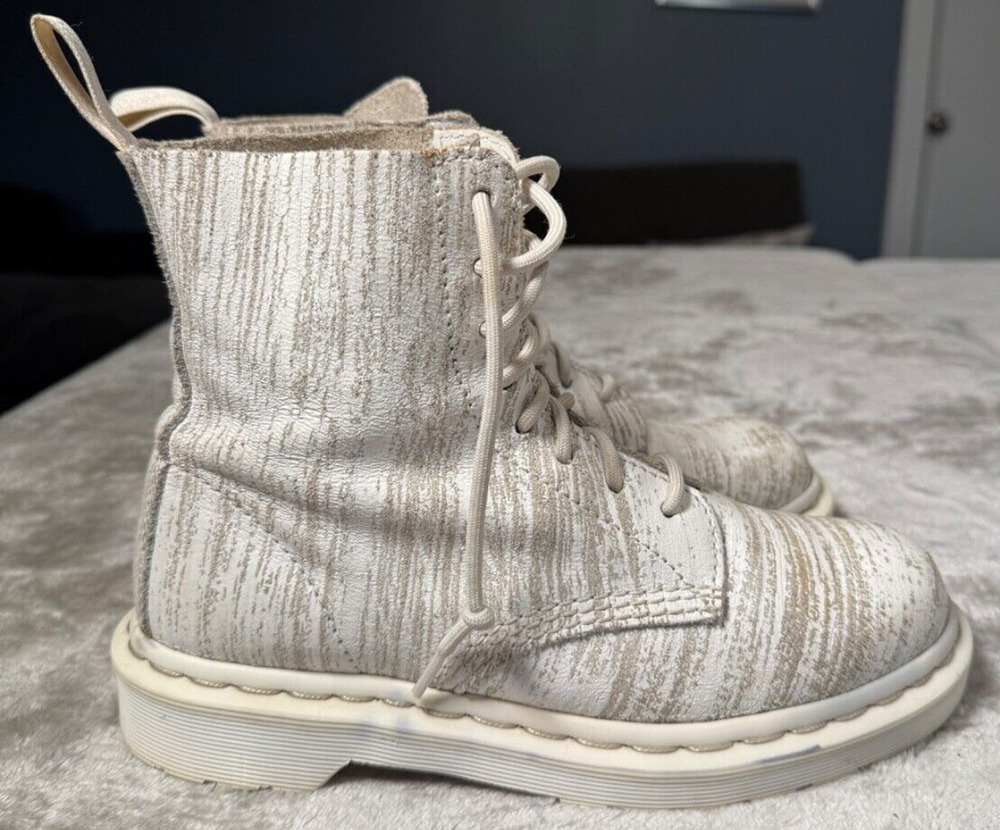 Dr. Martens White Mono Painter Pascal 1460 8 Eye Boots Womens Size 7 Mens 6 Rare